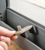 Locksmith Key Store Milford, CT 203-278-5068 - broken-key-extraction