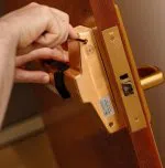 Locksmith Key Store Milford, CT 203-278-5068 - new-locks-installation